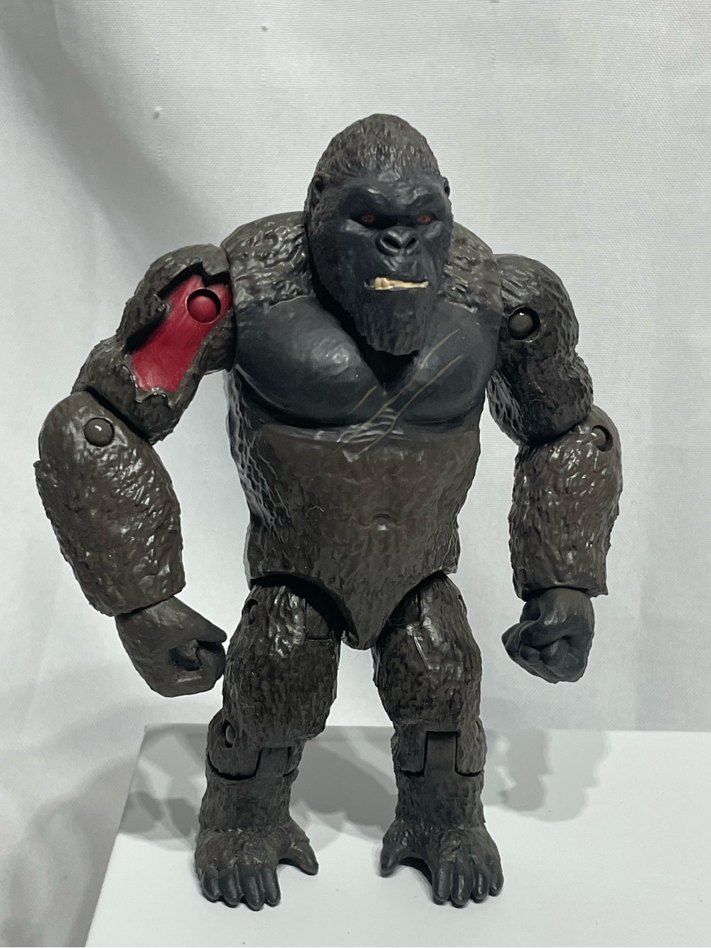 2020 Playmates Toys 6-inch "Battle Damage" King Kong action figure from the Mons